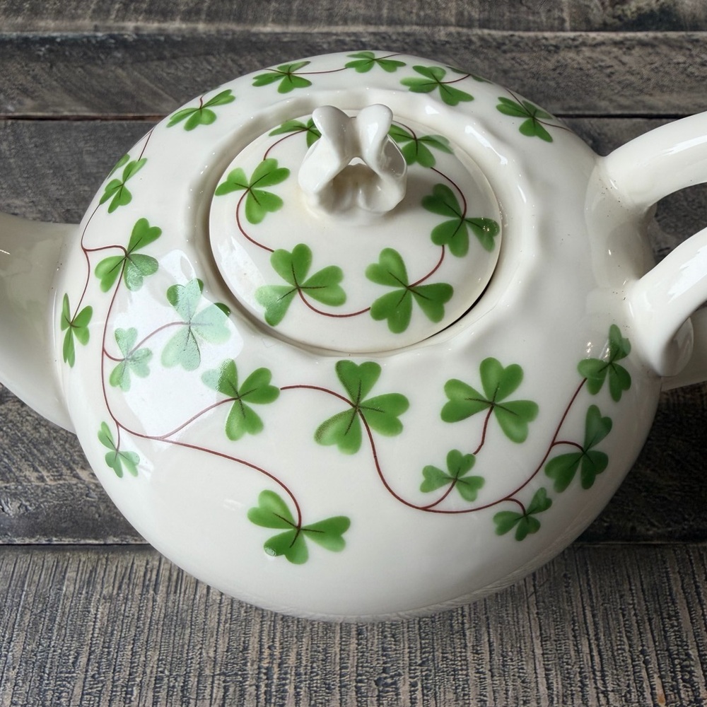☘️ Shannon Godinger Irish Shamrock Clover Footed Tea Pot☘️ - Picture 4 of 7
